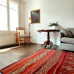 Apartamento F3- Spacious 2 Bedroom. Sarria - Hospital Clinic *