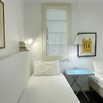 F3- Spacious 2 Bedroom. Sarria - Hospital Clinic Apartamento *