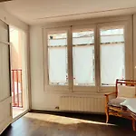 F3- Spacious 2 Bedroom. Sarria - Hospital Clinic *