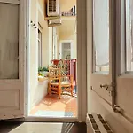 Apartamento F3- Spacious 2 Bedroom. Sarria - Hospital Clinic *