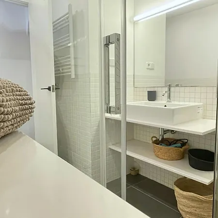 F3- Spacious 2 Bedroom. Sarria - Hospital Clinic Apartmán *