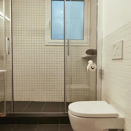Apartmán F3- Spacious 2 Bedroom. Sarria - Hospital Clinic *