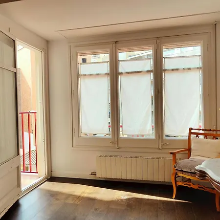 F3- Spacious 2 Bedroom. Sarria - Hospital Clinic *